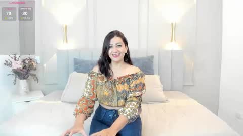 victoria  online show from 12-01-25, 07:08