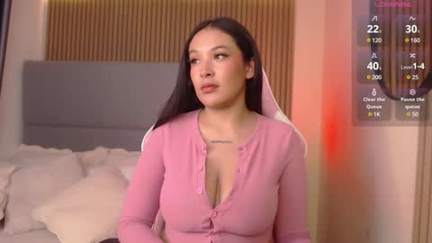 Victoria Collins online show from 02-07-25, 11:56