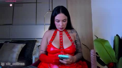 Snapshot of victoria_collinns chatting on 02-07-26, 12:42 Victoria Collins online show from 02-07-26, 12:42