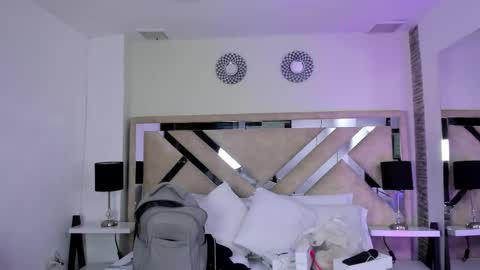 valentina online show from 02-17-26, 12:34