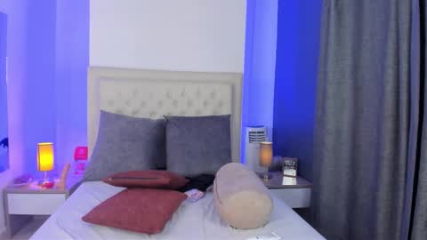 Victoria online show from 09-30-25, 03:00
