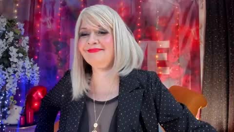 diorvictoria9 online show from 02-25-25, 07:14