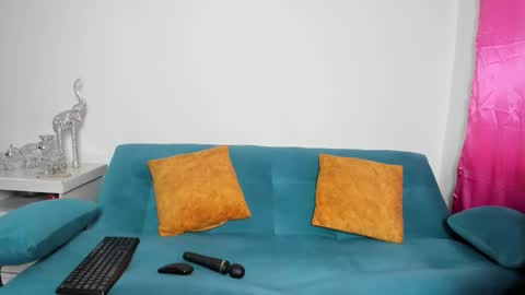 Victoria  online show from 12-13-25, 07:53