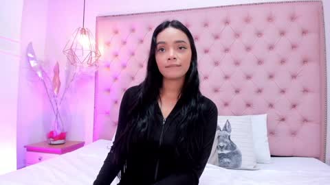 victoria_kitt online show from 01-04-25, 07:02
