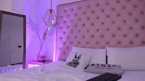 victoria_kitt online show from 02-24-25, 07:19