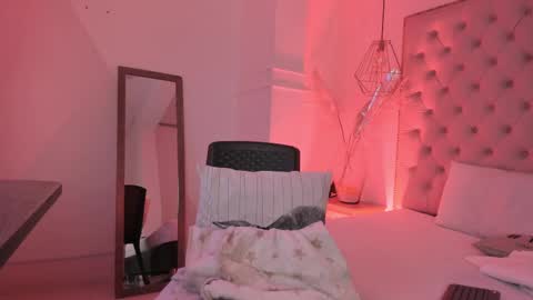 victoria_kitt online show from 03-11-25, 10:20