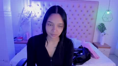 victoria_kitt online show from 11-07-25, 03:01