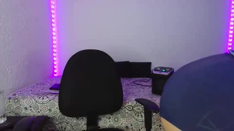 Victoria Lover online show from 02-09-26, 03:54