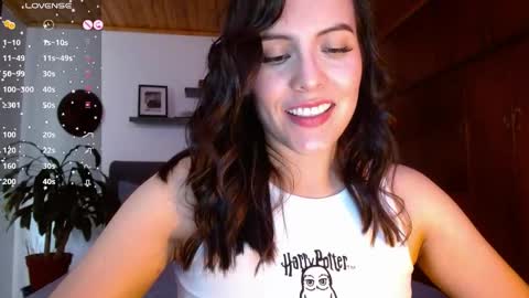 VICTORIA MARTELO online show from 09-18-25, 05:04