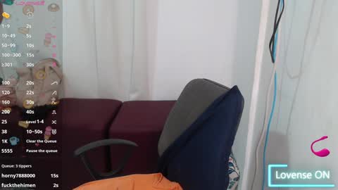 Snapshot of victoria_milf06 chatting on 01-11-25, 08:43 victoria online show from 01-11-25, 08:43