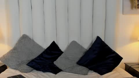 victoria_queen2 online show from 12-28-24, 01:29