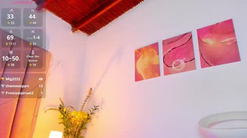 Snapshot of victoria_rash chatting on 02-10-25, 11:23 VICTORIA online show from 02-10-25, 11:23