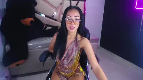 Victoria  online show from 03-06-25, 05:00