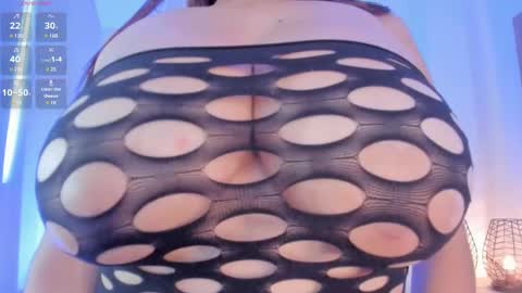 Snapshot of victoria_vallejo chatting on 12-07-24, 02:46 victoria  online show from 12-07-24, 02:46