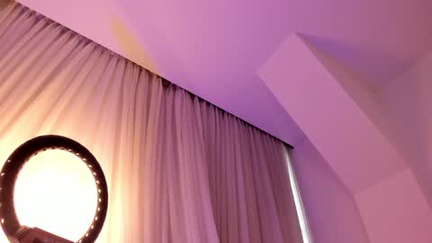 Snapshot of victoria_vallejo chatting on 02-01-25, 02:34 victoria  online show from 02-01-25, 02:34