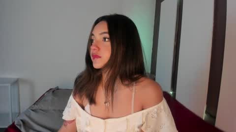 victoriaa2_doll online show from 03-30-26, 12:17