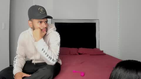 VICTORIA online show from 03-22-26, 01:20