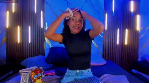 Victoria  online show from 11-07-25, 08:42