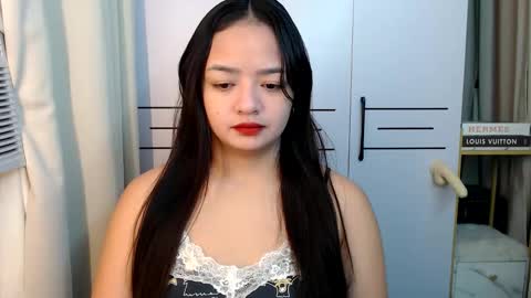 Snapshot of victoriaharper2 chatting on 11-30-25, 03:05 Victoria Harper online show from 11-30-25, 03:05