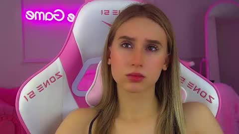 Victoria online show from 11-22-25, 06:23