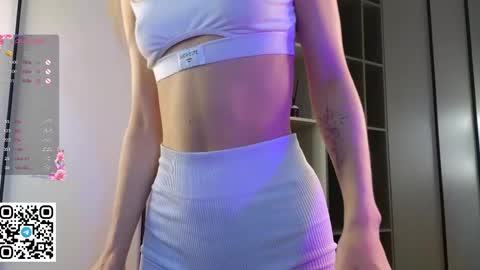 victoriahouston online show from 10-18-25, 07:53