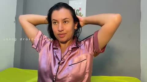 VICTORIA online show from 01-06-26, 01:53