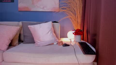 Victoria online show from 12-03-24, 04:47