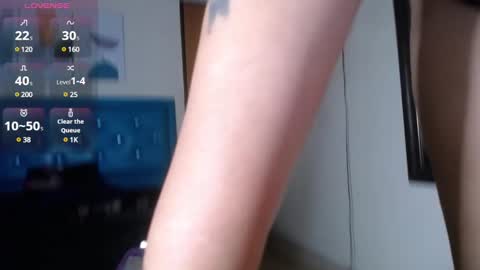 victoriamil1 online show from 12-05-24, 11:07