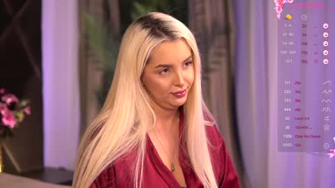 Snapshot of victoriamorrone chatting on 01-22-25, 04:12 Diddy online show from 01-22-25, 04:12