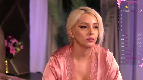 Snapshot of victoriamorrone chatting on 02-18-25, 04:59 Diddy online show from 02-18-25, 04:59