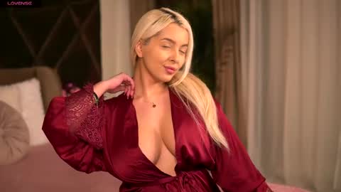 Snapshot of victoriamorrone chatting on 03-01-25, 08:34 Diddy online show from 03-01-25, 08:34