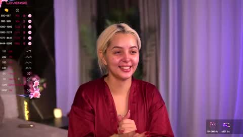 Snapshot of victoriamorrone chatting on 03-05-25, 04:34 Diddy online show from 03-05-25, 04:34