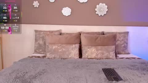 Victoria Shelby  online show from 11-20-25, 11:32