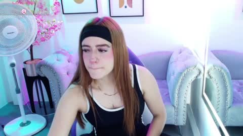 Victoria.  online show from 04-08-26, 12:27