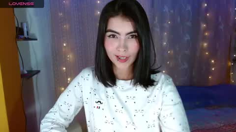 victoriia_henao_ online show from 02-16-25, 02:42