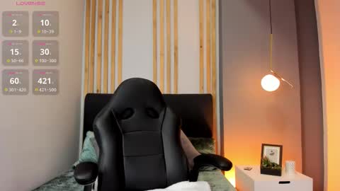 Victoria Vixen online show from 10-23-25, 10:41