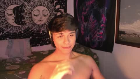 Victorino Jhonson online show from 03-07-25, 02:36