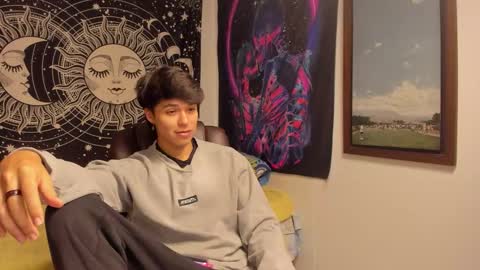 Victorino Jhonson online show from 10-04-25, 02:31