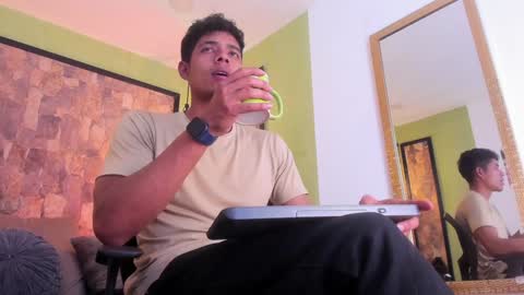 Victory online show from 01-05-25, 04:36