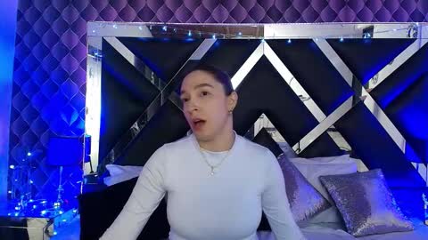 victtoria lee online show from 02-02-26, 07:01