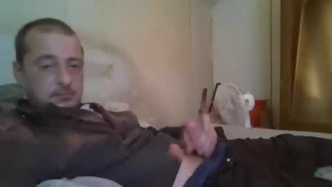 vids1977 online show from 12-15-24, 04:37