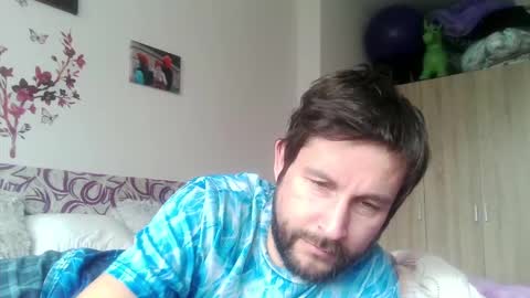 Snapshot of vigond2 chatting on 02-06-25, 09:43 vigond2 online show from 02-06-25, 09:43