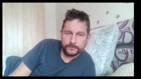 Snapshot of vigond2 chatting on 09-30-25, 09:03 vigond2 online show from 09-30-25, 09:03