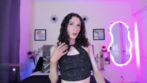 Snapshot of viioleta_cam chatting on 10-09-25, 02:09 Violet online show from 10-09-25, 02:09