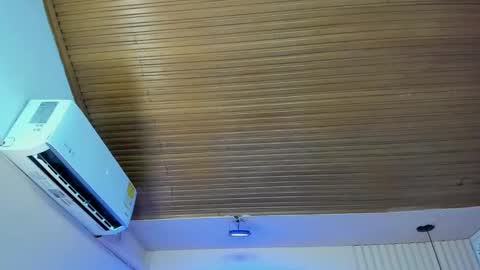 Viiolett online show from 09-28-25, 08:14