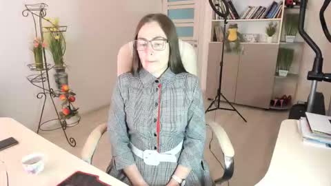 Ukrainian-woman online show from 02-03-26, 06:40