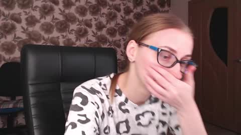 Vika online show from 01-31-25, 01:01