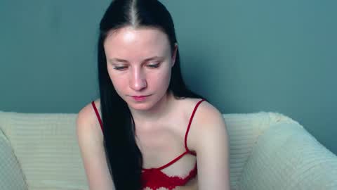 Snapshot of viki_kelt chatting on 01-15-25, 03:43 Viki Kelt online show from 01-15-25, 03:43