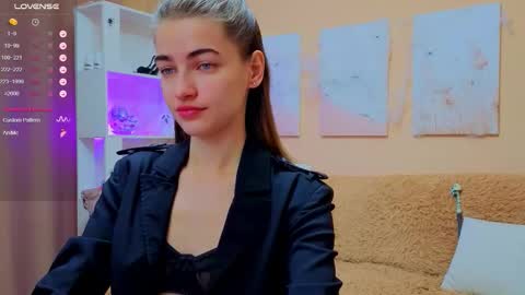 vikiberry online show from 11-22-25, 04:55