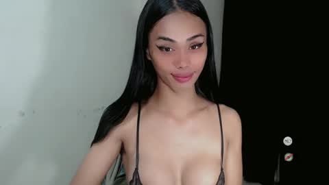 vikkylustfull online show from 01-29-25, 09:17